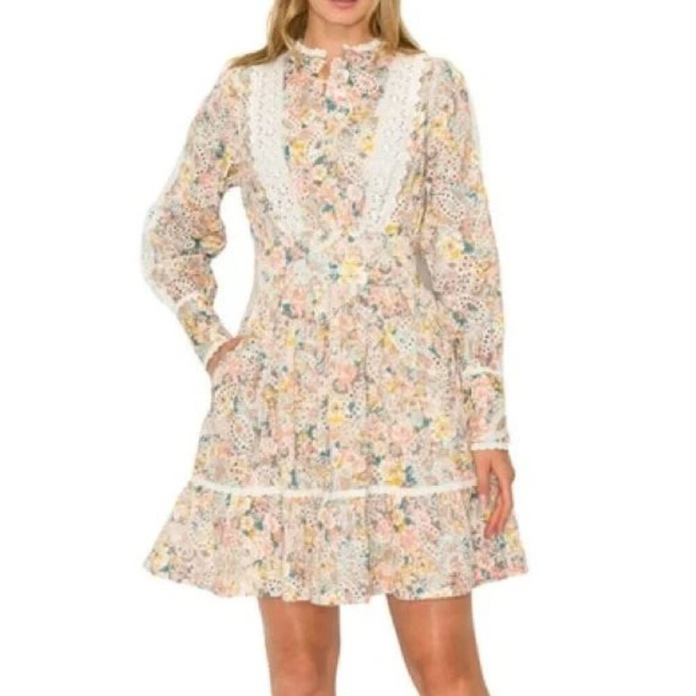 Mello Day Embroidered Dres Size Small Eyelet Lace Floral Long Sleeve Cottagecore